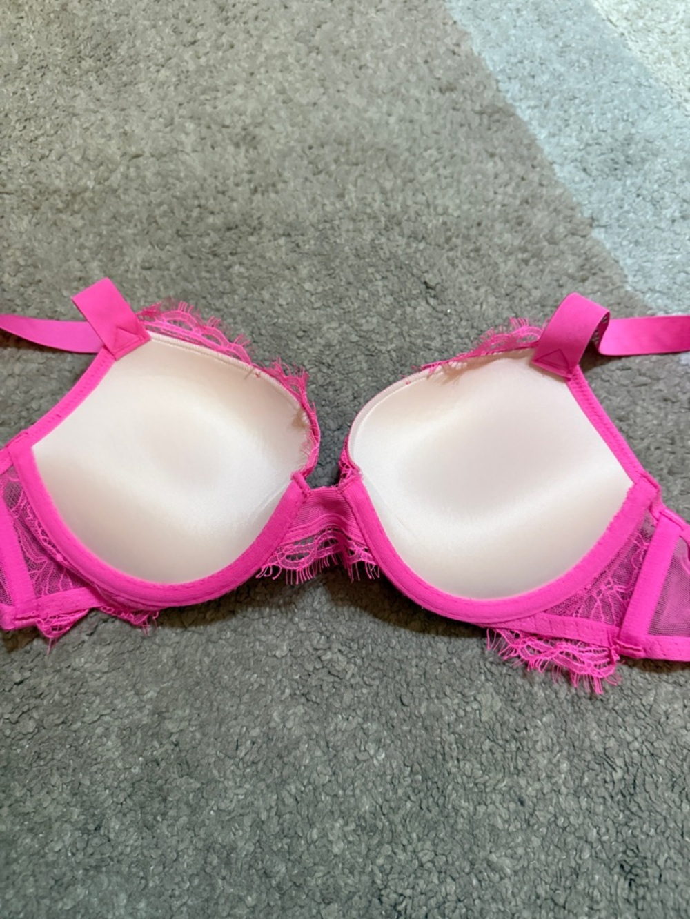 Victoria's Secret Pink Lace Push-Up Bra- Heart Rhinestones on wide Strap- 34A - Picture 2 of 7